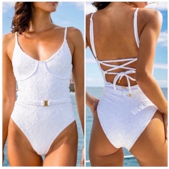 Kenny Flowers Santorini White Floral One Piece Swimsuit size DD - Picture 1 of 12